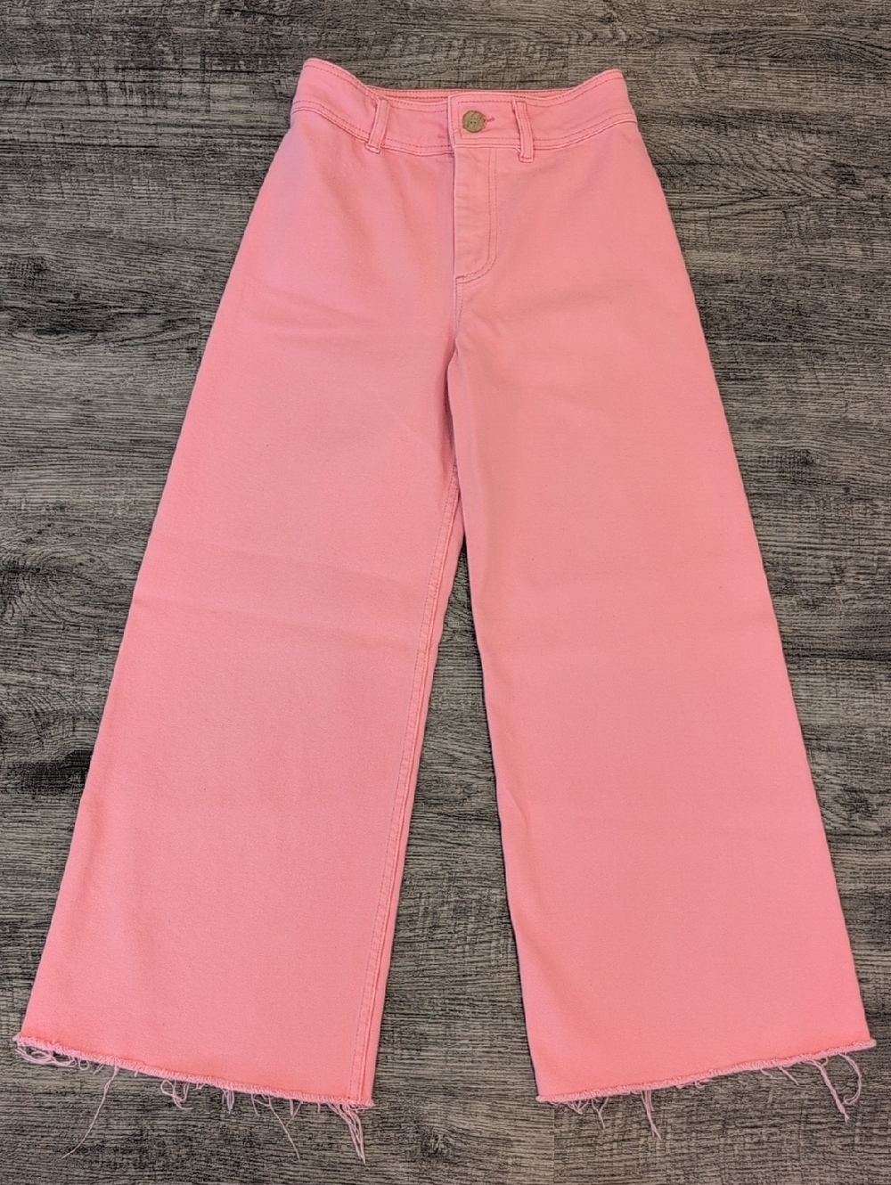 Antonio Melani Pink Wide Leg Jeans with Raw Hem Size 2
